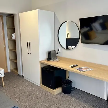 Briz - Free Public Parking Hotel Burgas