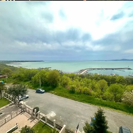 Hotel Briz - Free Parking Burgas