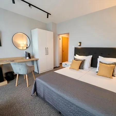 Hotel Briz - Free Parking Hotel 2*